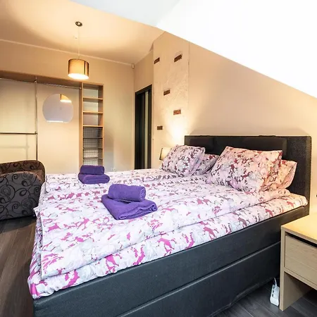 Apartmán R43 *